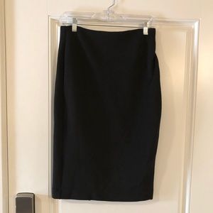 ❗️SOLD❗️Textured Black midi Pencil Skirt